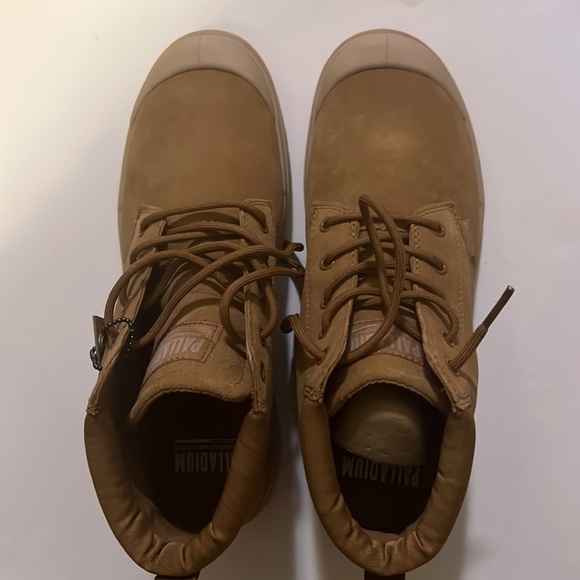 Palladium Authentic Style ankle Boots 9.5 US/7.5 UK - Picture 3 of 10